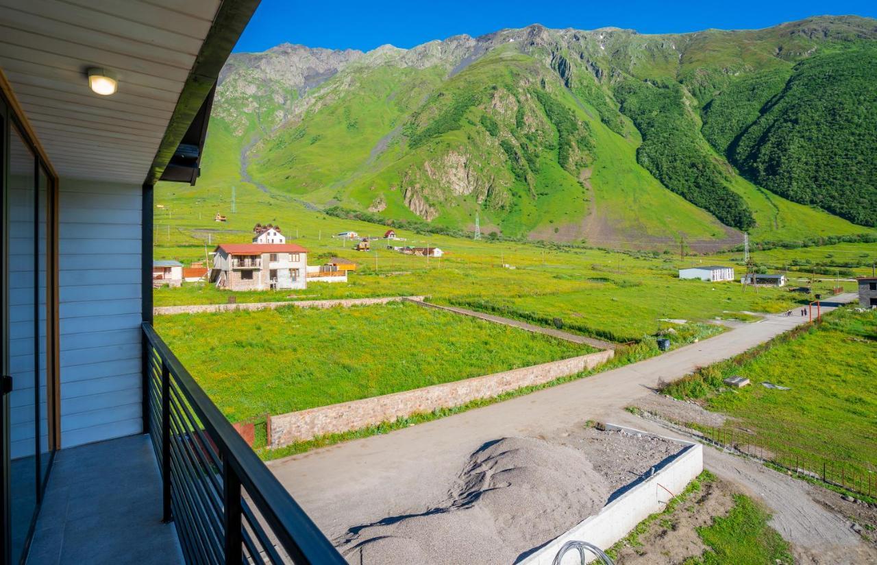 Hotel Darchi Kazbegi Экстерьер фото