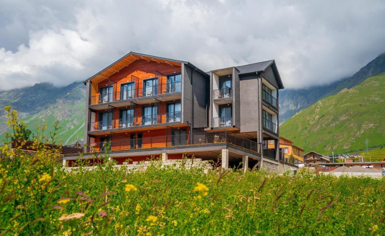 Hotel Darchi Kazbegi Экстерьер фото