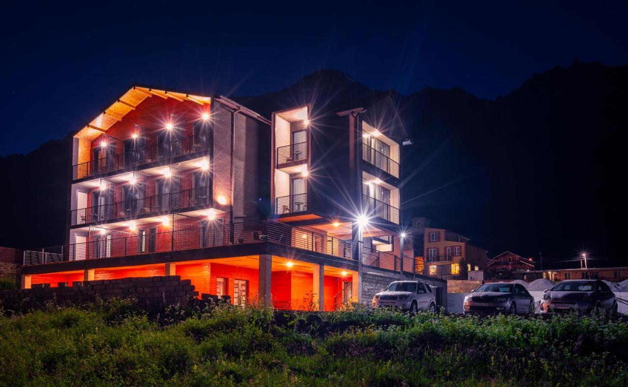 Hotel Darchi Kazbegi Экстерьер фото