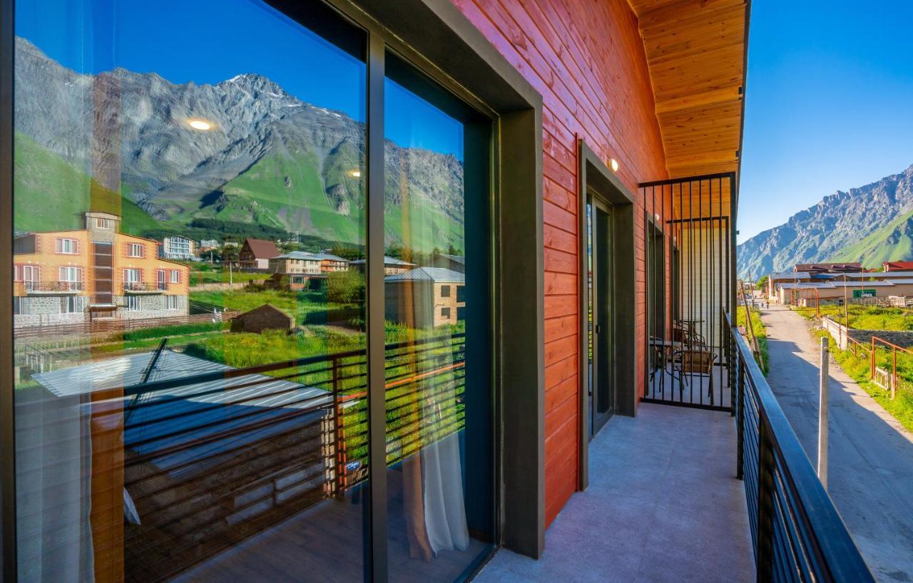 Hotel Darchi Kazbegi Экстерьер фото